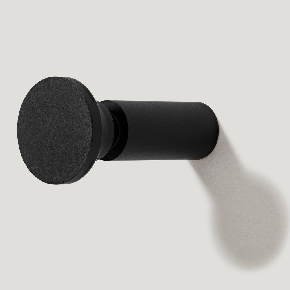 PULLMAN Circular Hook - Black