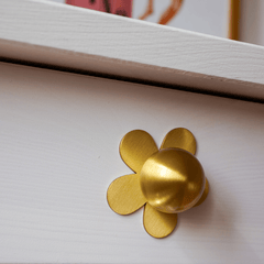 Plank Hardware Cabinetry ADA Flower Knob Backplate - Brass