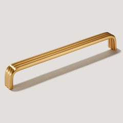 Plank Hardware Cabinetry ALVA D Bar Handle - Brass