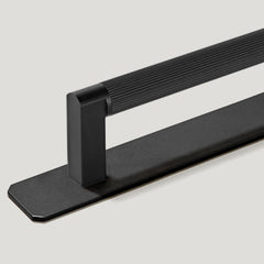 Plank Hardware Cabinetry BECKER Grooved D-Bar Handle - Black