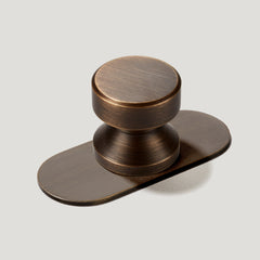 Plank Hardware Cabinetry FELIX Round Knob - Antique Brass