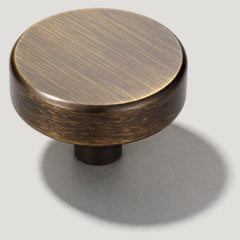 Plank Hardware Cabinetry HUDSON Shaker Knob - Antique Brass