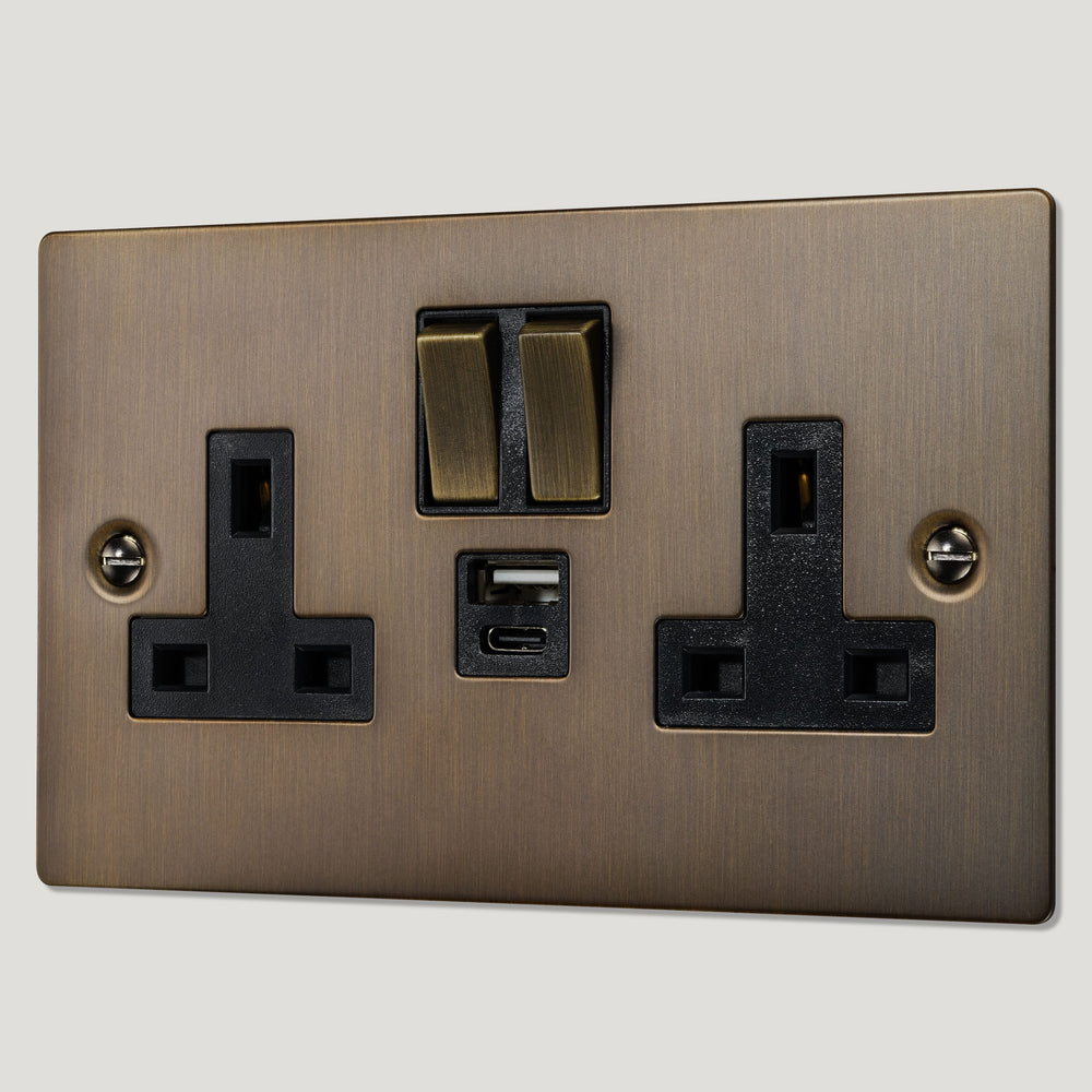 SYLVIE Double Plug Socket with USB A/C Super Fast Charge - Antique Brass (Black Insert)