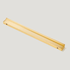 Plank Hardware Handles & Knobs BLAKE Minimalist Handle - Solid Brass