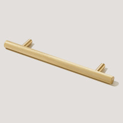 Plank Hardware Handles & Knobs SEARLE Swirl T-Bar Handle - Brass