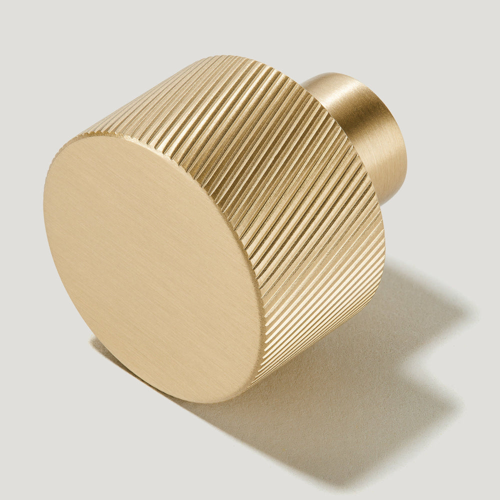 SWIFT Swirled Knob - Brass